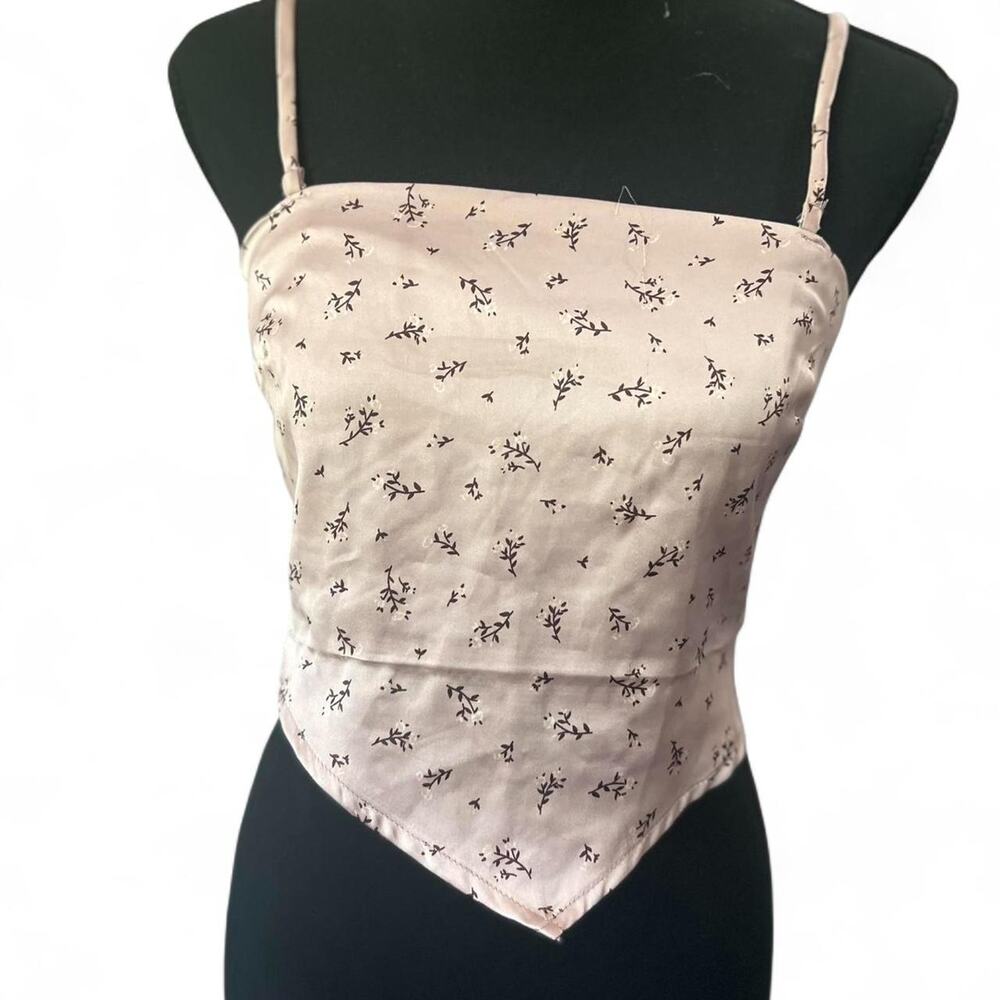 Garage Light Pink Floral Handkerchief Hem Tank